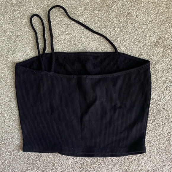 Better Be Double Strap One Shoulder Black Crop Tank Top Size M - Picture 2 of 4